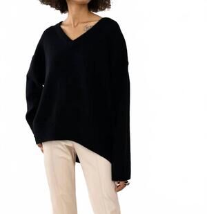 NEW NINEXIS daisy sweater in black